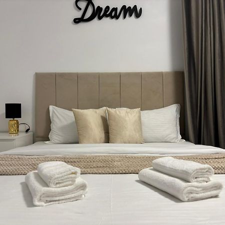 Dream Apartament Bistrita  Bagian luar foto