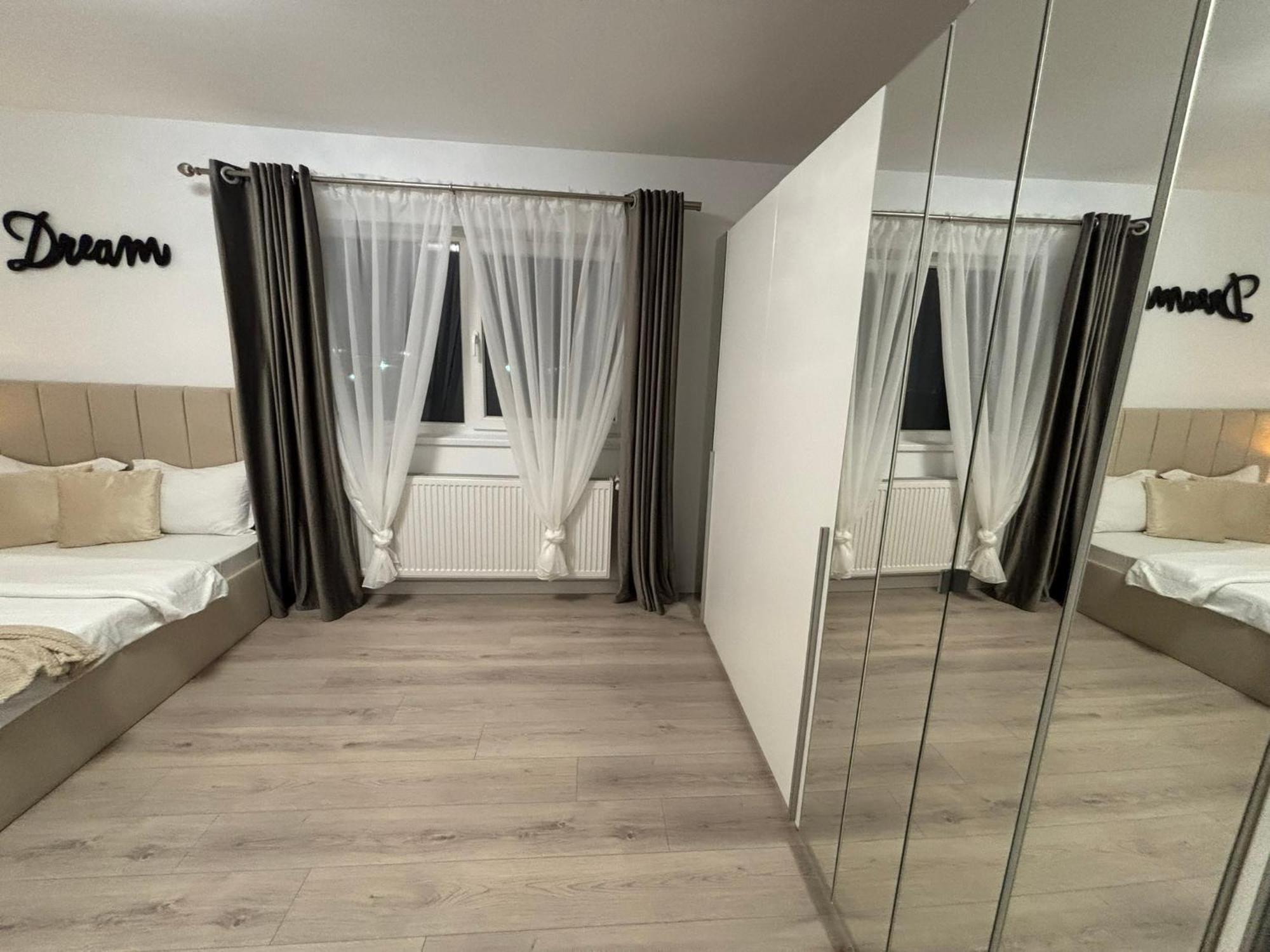 Dream Apartament Bistrita  Bagian luar foto