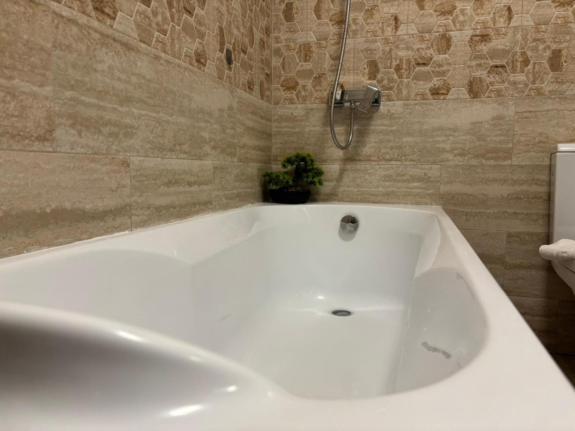 Dream Apartament Bistrita  Bagian luar foto